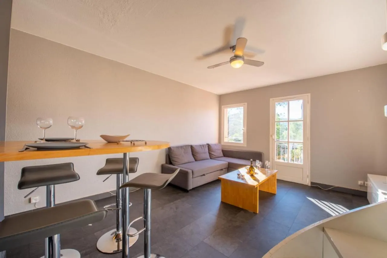 Nice Apt Near Bouillabaisse Beach Apartment Saint-Tropez